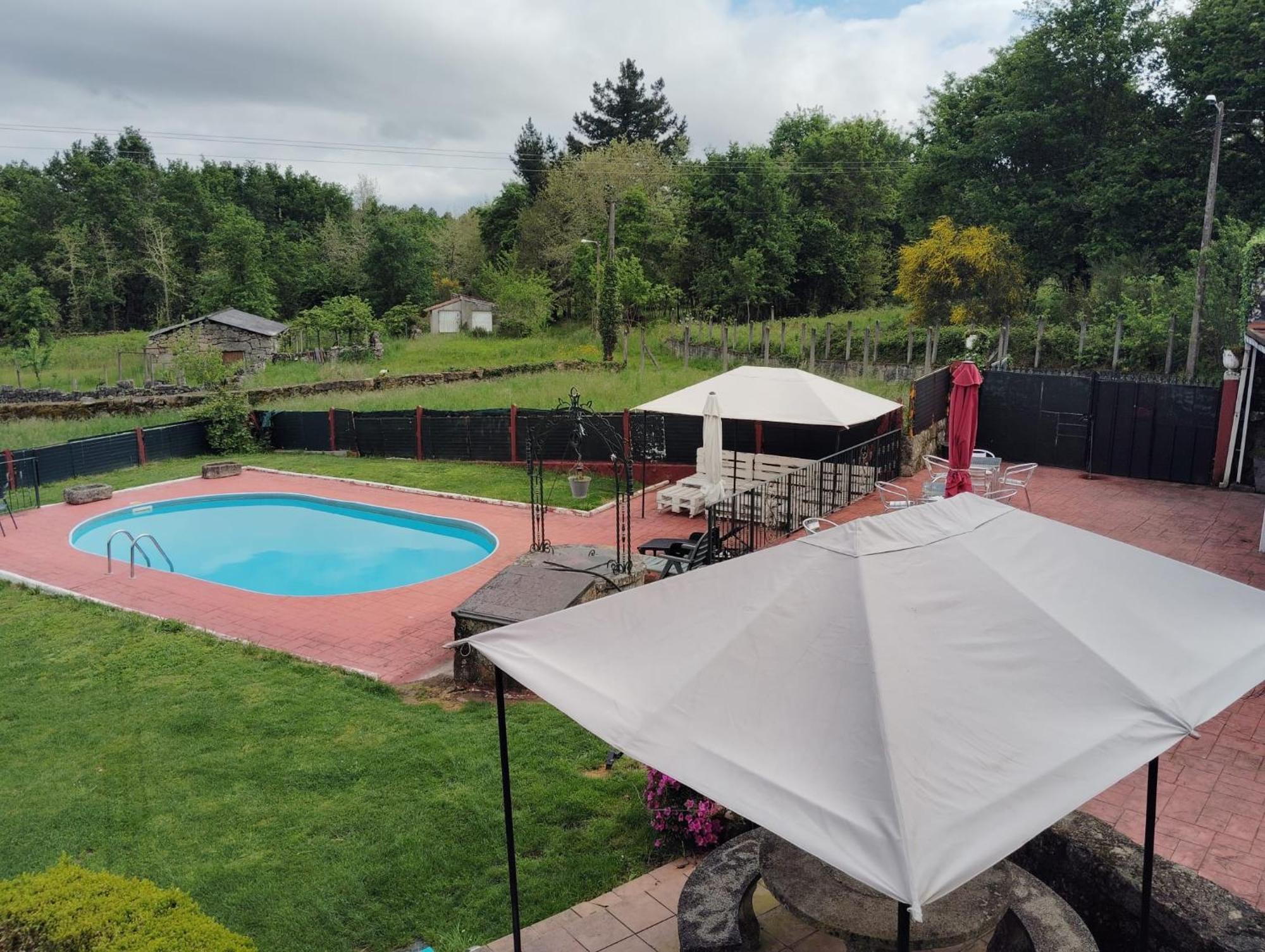Alojamiento Entero Con Piscina Y Jardin. Ourense Zewnętrze zdjęcie